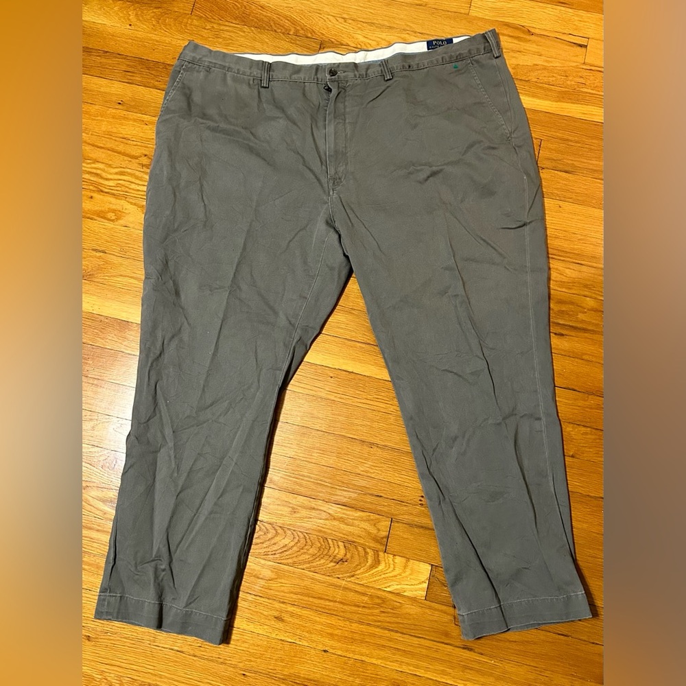 Polo Ralph Lauren Men’s 50/30 gray chino pants